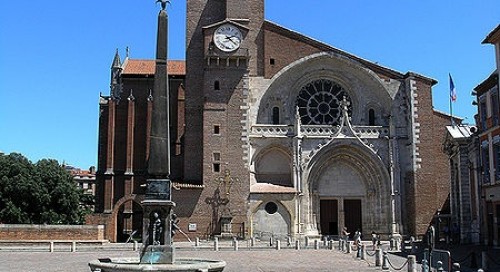 3h00 � 4h00 de routes (suivant votre rythme) pour relier les 2 grandes agglom�rations. Vous passerez des collines de la haute Garonne et du Gers aux routes moins que plus sinueuses des landes avant l'arriv�e � Bordeaux. Le tout toujours dans la campagne. 