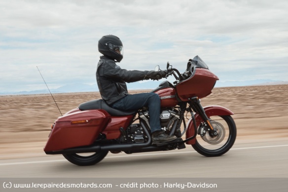 La Harley-Davidson Road Glide Special et sa ligne typique des baggers La Harley-Davidson Road Glide Special et sa ligne typique des baggers