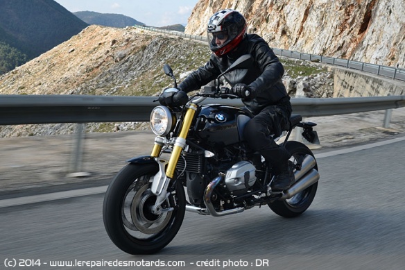 BMW R nineT
