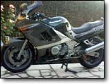 Kawasaki ZZR 600 - Raymond H.