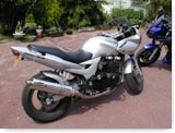Kawasaki ZR7S - Fred