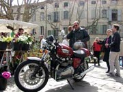 Triumph Thruxton 900