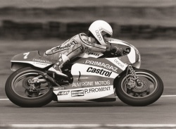 Pilote de légende : Jean-Louis Tournadre (photo : Yamaha)