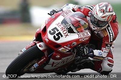 Histoire pilote : Régis Laconi sur la Ducati officielle