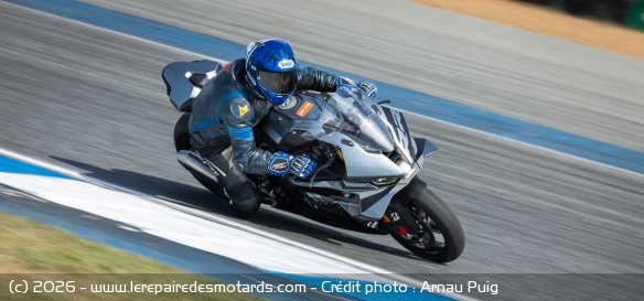 Essai du pneu Bridgestone Battlax Racing Street RS12
