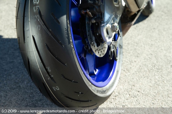 Essai du pneu Bridgestone Battlax Hypersport S22 Essai du pneu Bridgestone Battlax Hypersport S22