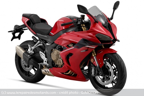 QJMotor SRK 800 RR 2025