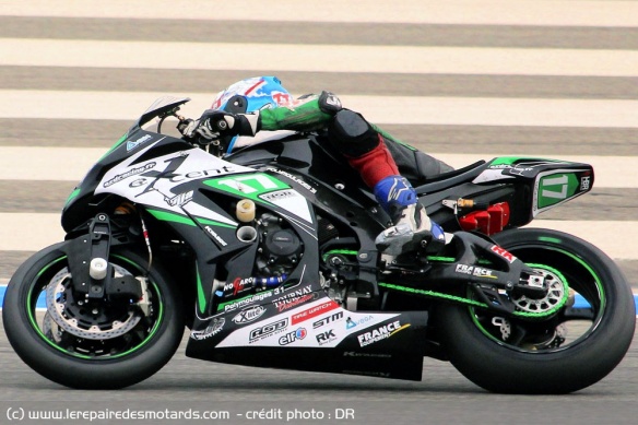 La Kawasaki TTS Excent en action aux essais pré-Bol. Ça n'amuse pas le terrain ! L'objectif est avant tout de progresser et de recueillir des informations. Peu importe le classement pour l'instant.