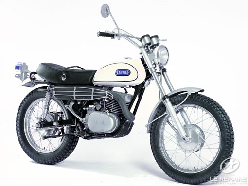 Yamaha DT 1968