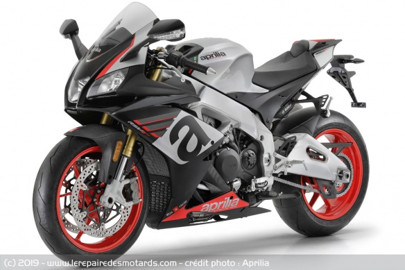 La RR conserve son moteur de 999 cm3