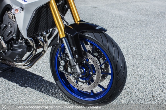 Le freinage des Tracer 900 & GT