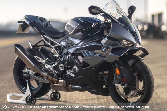 Sportive BMW S 1000 RR 2025 Sportive BMW S 1000 RR 2025