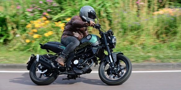 Essai moto Benelli Leoncino 125 Essai moto Benelli Leoncino 125