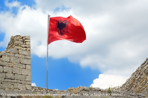 Albanie : Liens utiles Albanie : Liens utiles