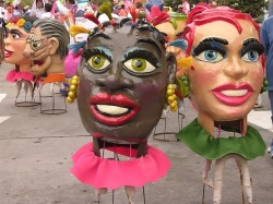 Carnaval blancos y negros
