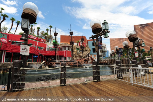 L'un des galions du casino Treasure island à Las Vegas