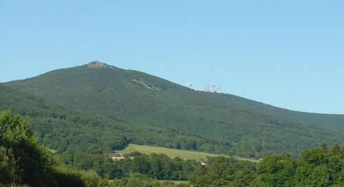Petite balade en longeant la vallée du Tarn pour redescendre dans la montagne Noire par le Mont de Lacaune et les Lacs.
